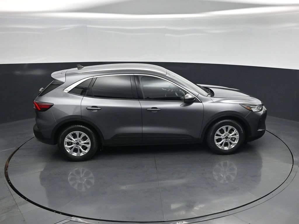 Used 2023 Ford Escape Active w/ Tech Pack #2 FWD image 38
