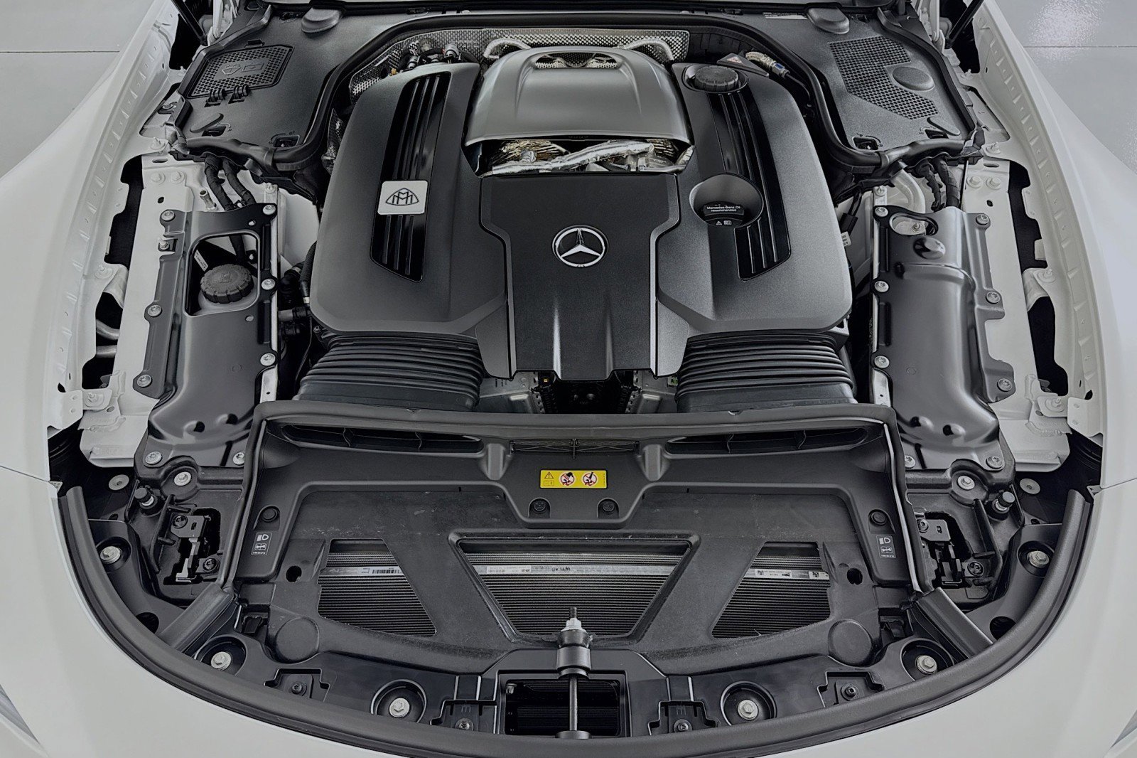 New 2026 Mercedes-Benz Maybach SL 680 image 12