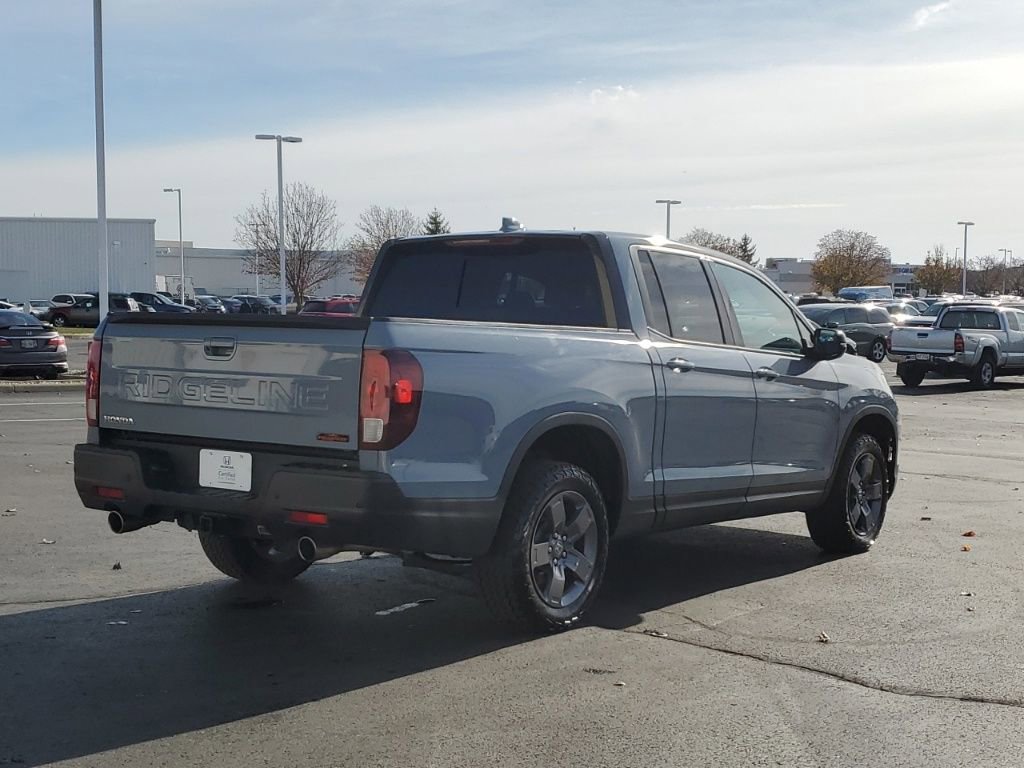 Certified 2024 Honda Ridgeline TrailSport image 4