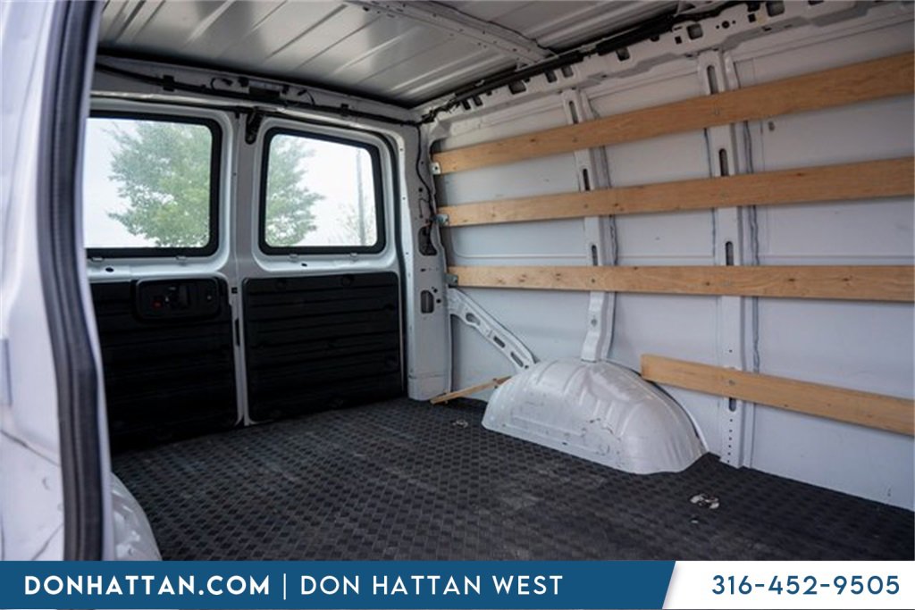 Used 2023 Chevrolet Express 2500 w/ Driver Convenience Package image 22