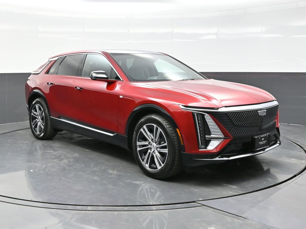 New 2026 Cadillac Lyriq Luxury