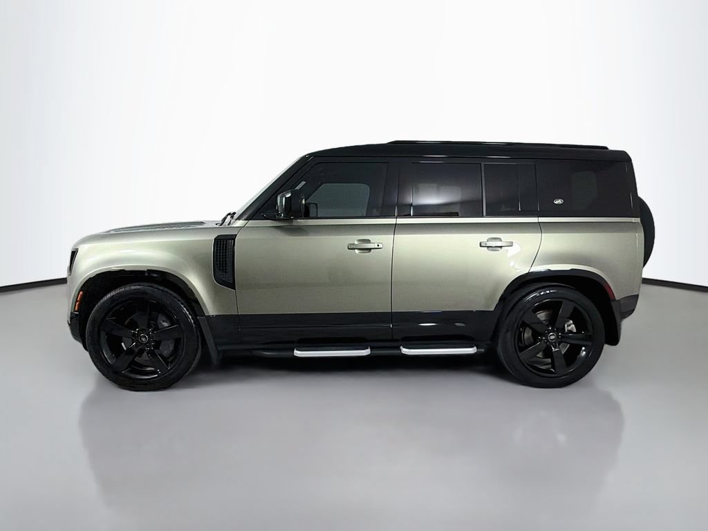 Used 2023 Land Rover Defender 110 X-Dynamic SE AWD/4WD image 8