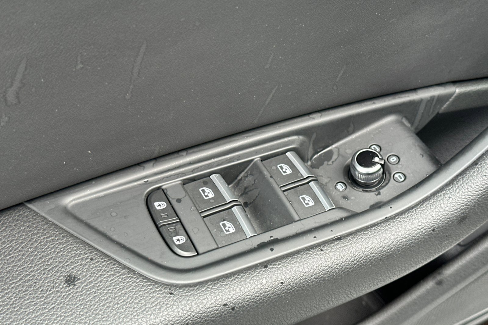 Used 2020 Audi A4 2.0T Premium w/ Convenience Package image 11