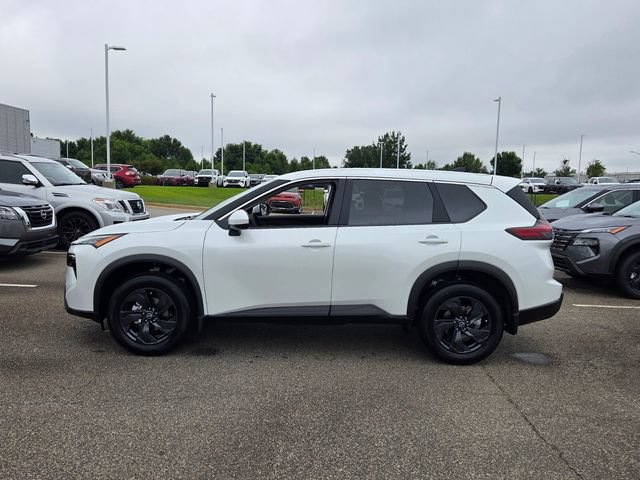 New 2026 Nissan Rogue SV FWD image 4