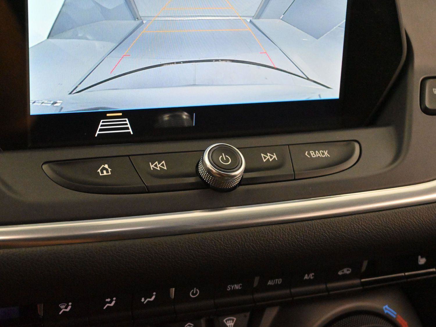 Used 2020 Chevrolet Blazer LT image 22