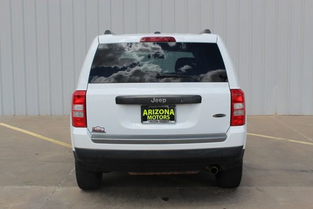 Used 2016 Jeep Patriot Sport image 6