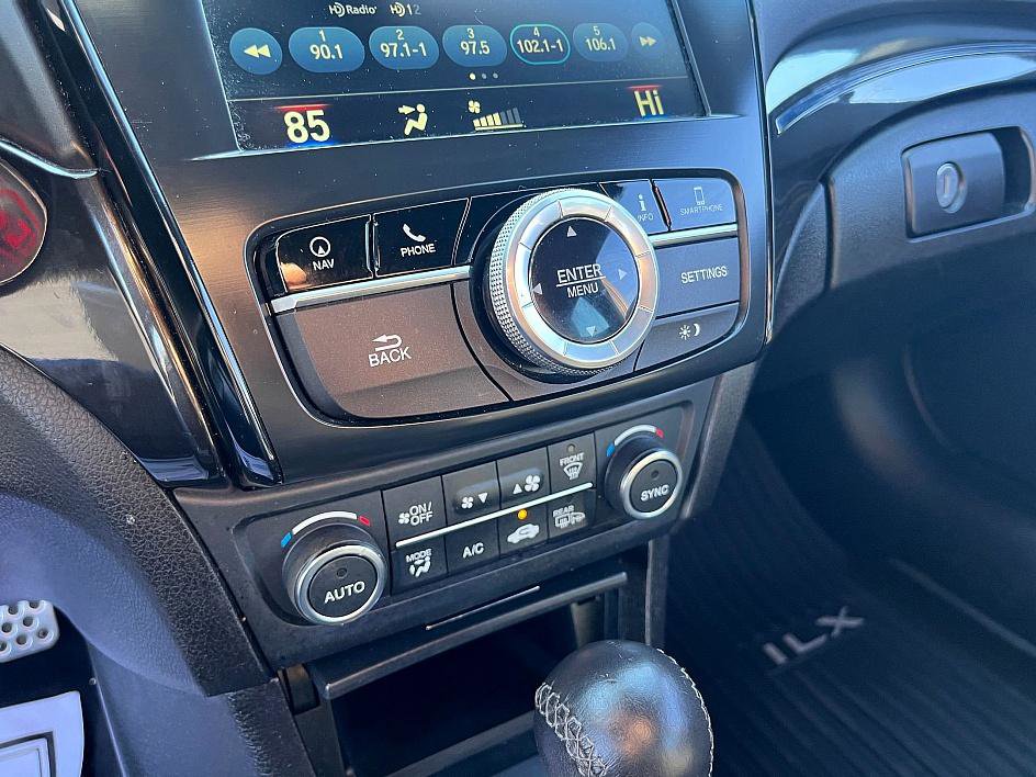 Used 2020 Acura ILX w/ Premium & A-SPEC Package image 20