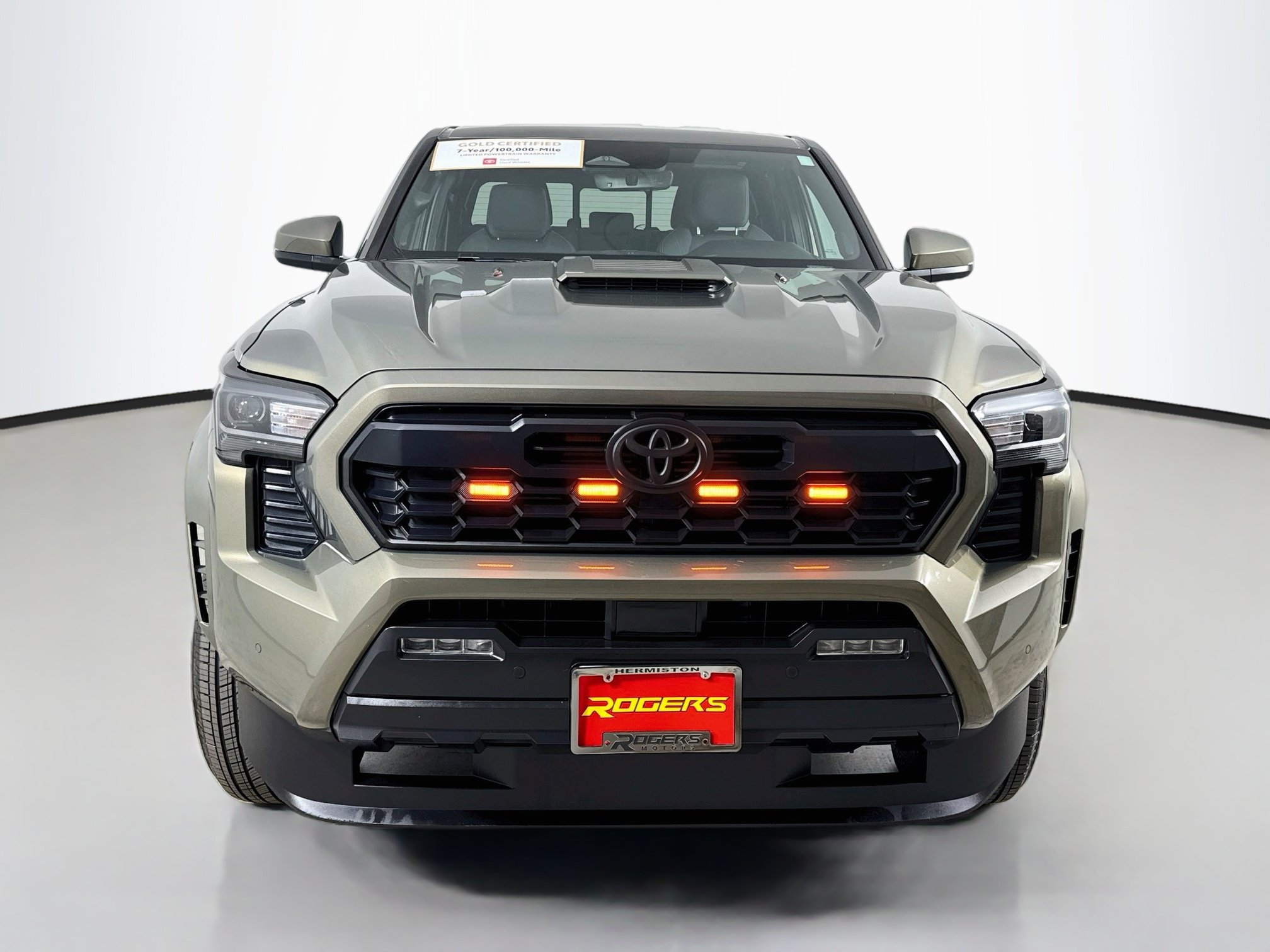 Certified 2024 Toyota Tacoma TRD Sport w/ TRD Sport Upgrade Package AWD/4WD image 2