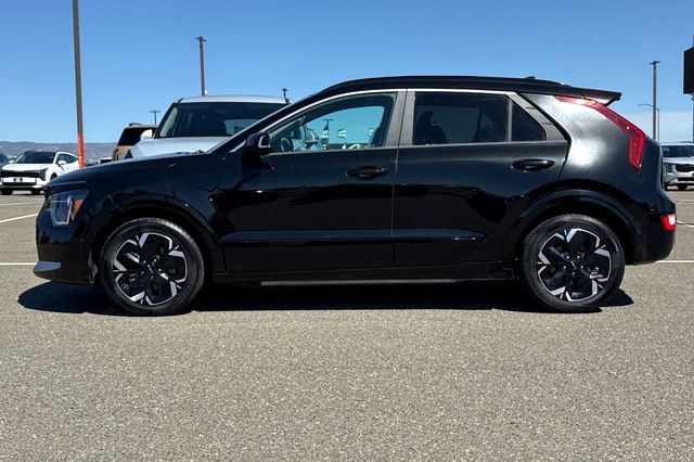 Certified 2024 Kia Niro Wind FWD image 9