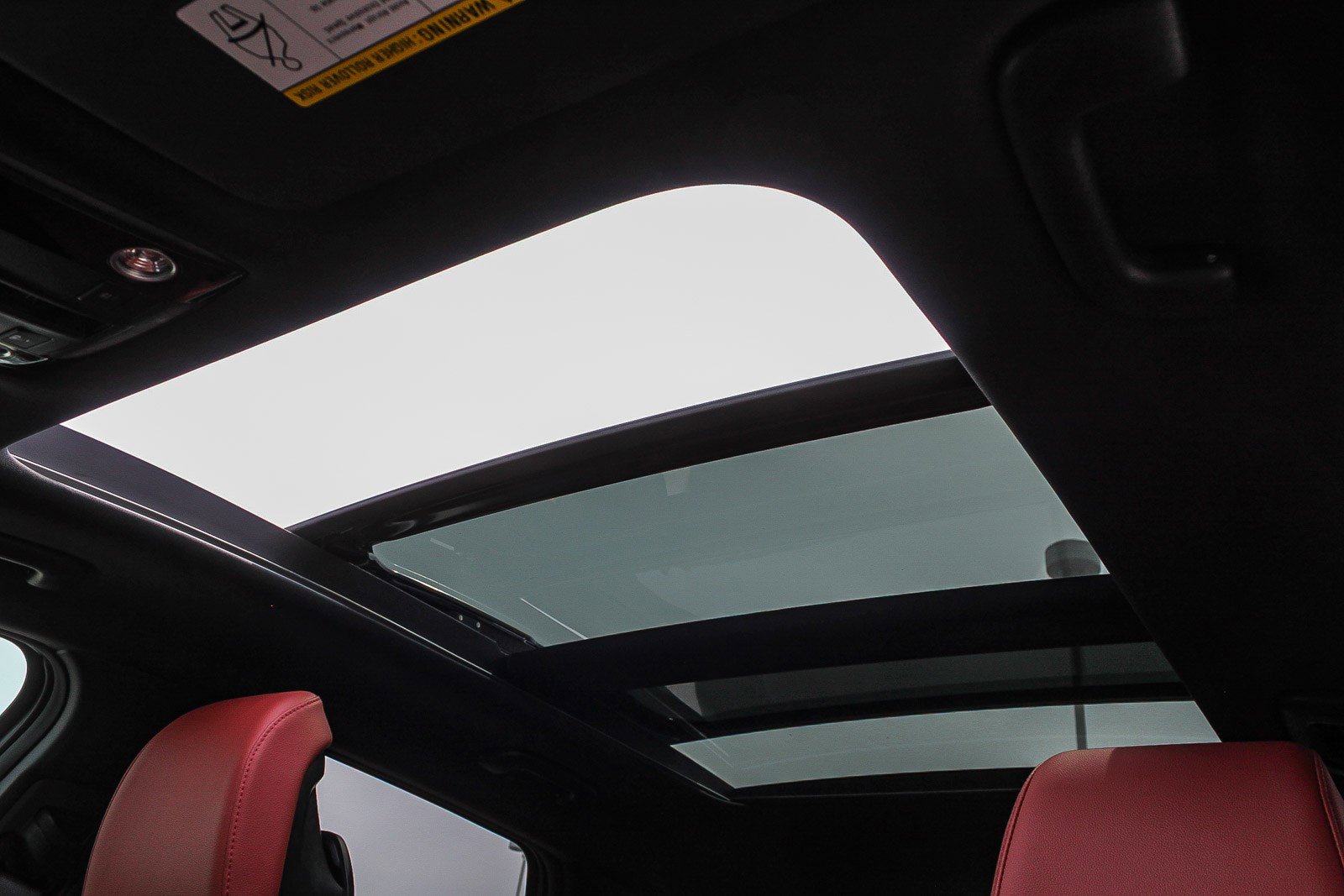 Used 2025 Kia Sportage SX Prestige image 28