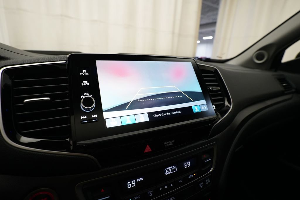 Certified 2025 Honda Ridgeline RTL+ image 19