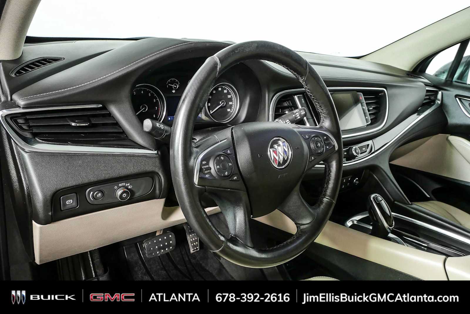 Used 2020 Buick Enclave Premium w/ Sun and Sites Package FWD image 4