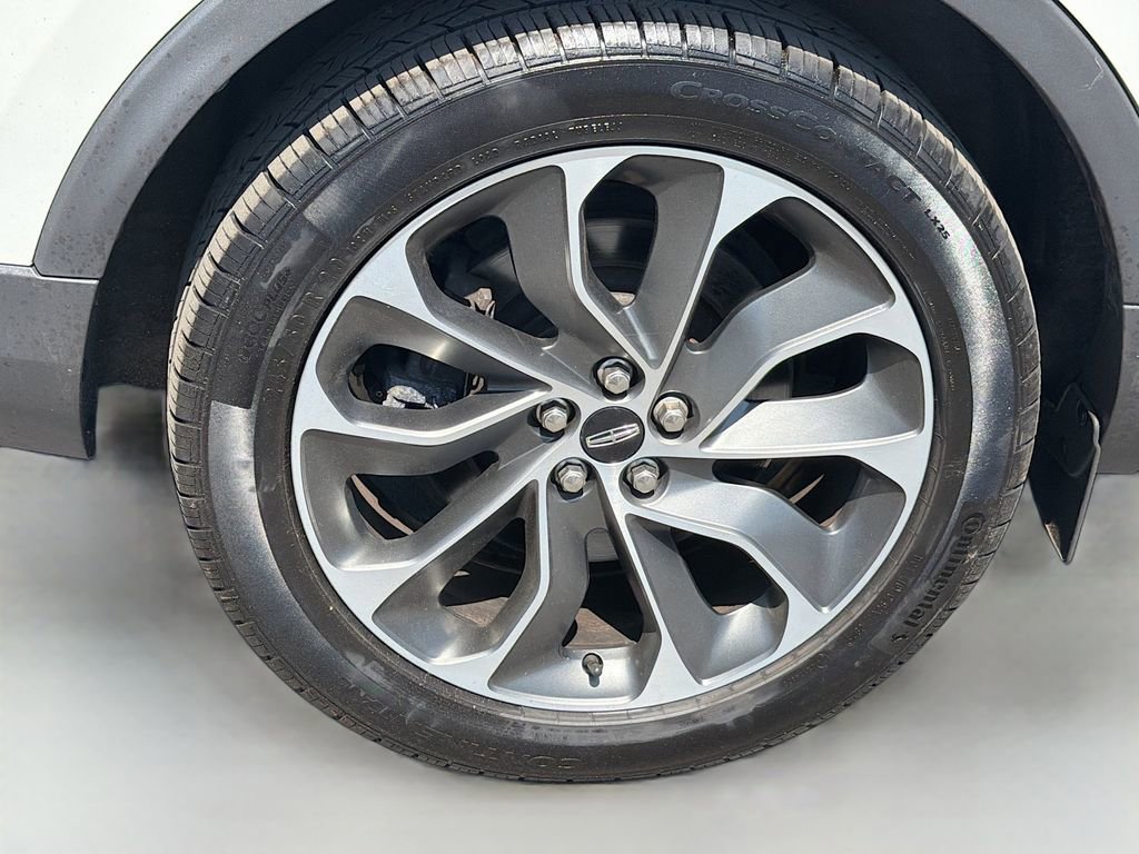 Used 2021 Lincoln Nautilus Reserve w/ Equipment Group 201A AWD/4WD image 10