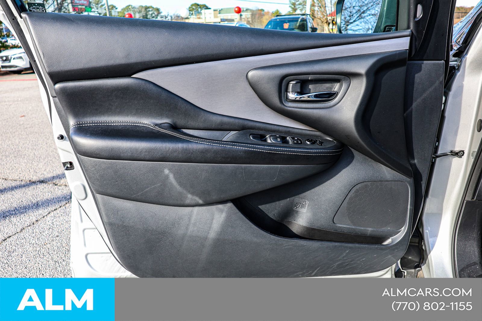 Used 2023 Nissan Murano SV AWD/4WD image 41