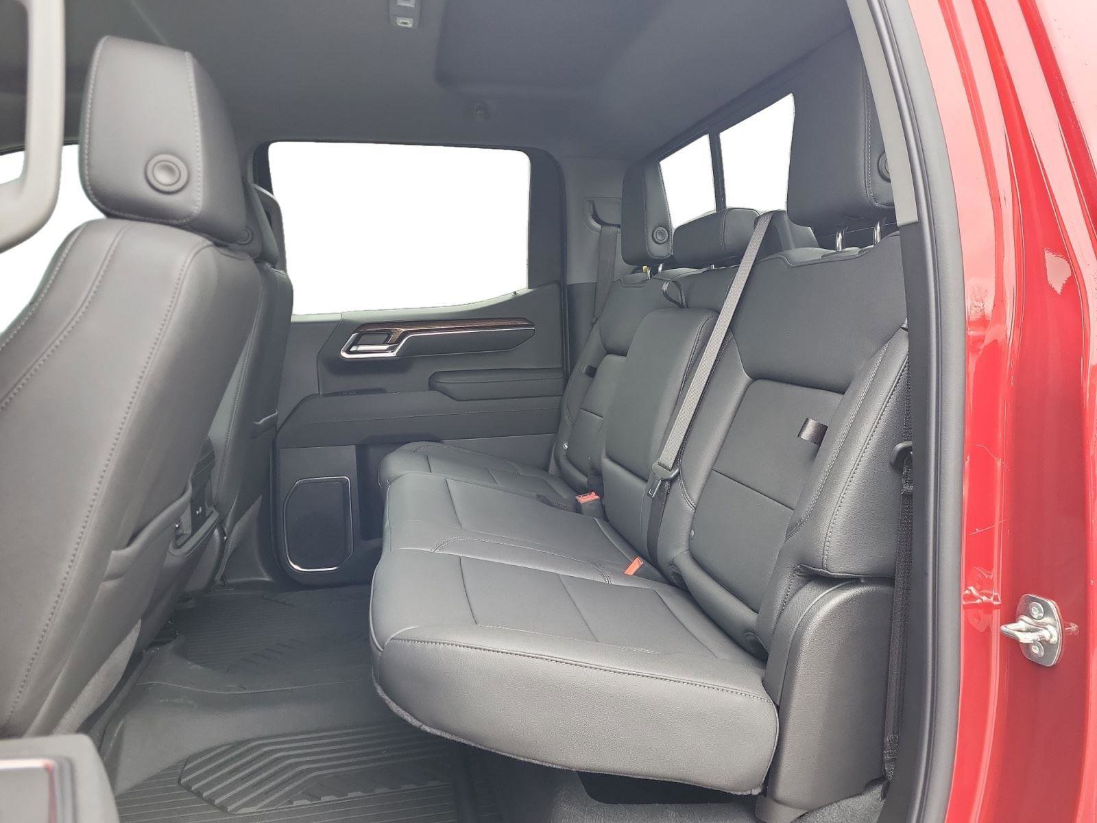 Used 2026 Chevrolet Silverado 1500 LT Trail Boss w/ LT Trail Boss Premium Package image 19