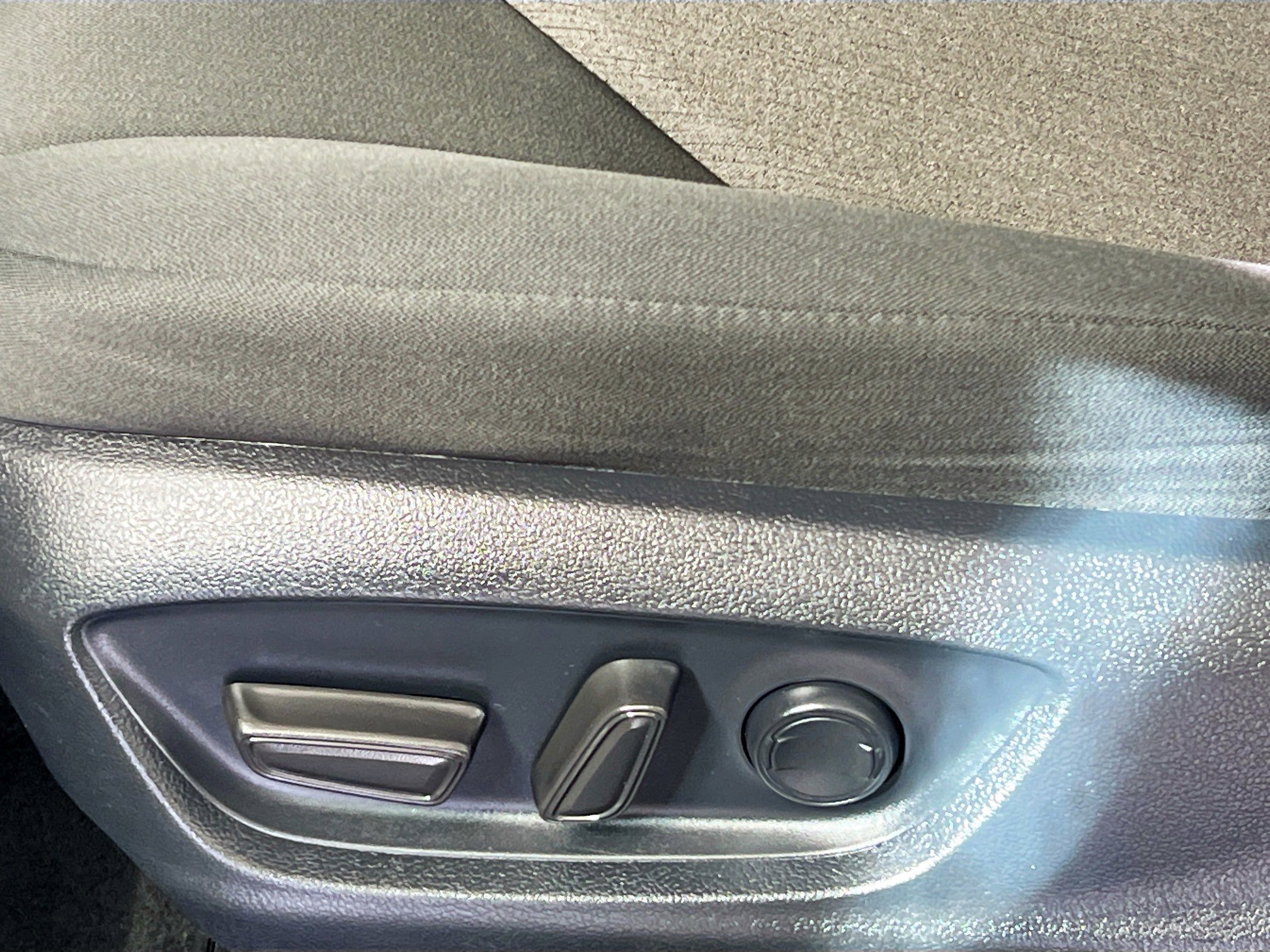 Used 2023 Toyota Camry LE image 15