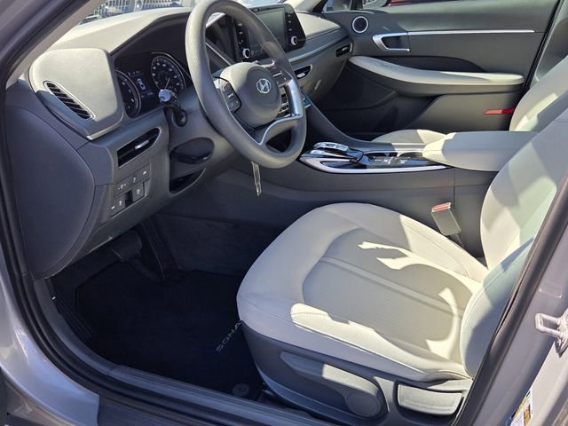 Used 2023 Hyundai Sonata SE image 10