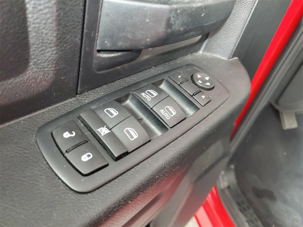 Used 2016 RAM 1500 Express image 15