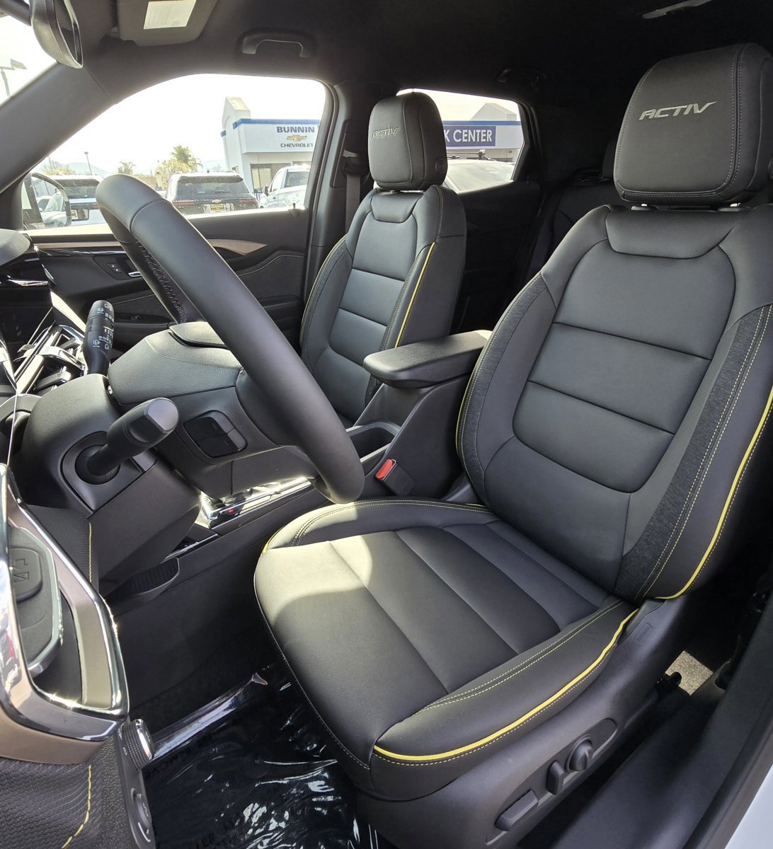 Used 2025 Chevrolet TrailBlazer ACTIV w/ Convenience Package FWD image 41