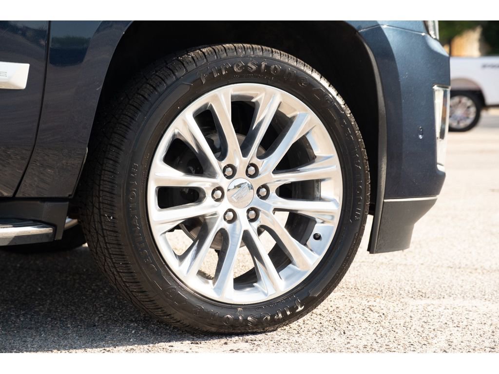 Used 2019 Cadillac Escalade Luxury image 10