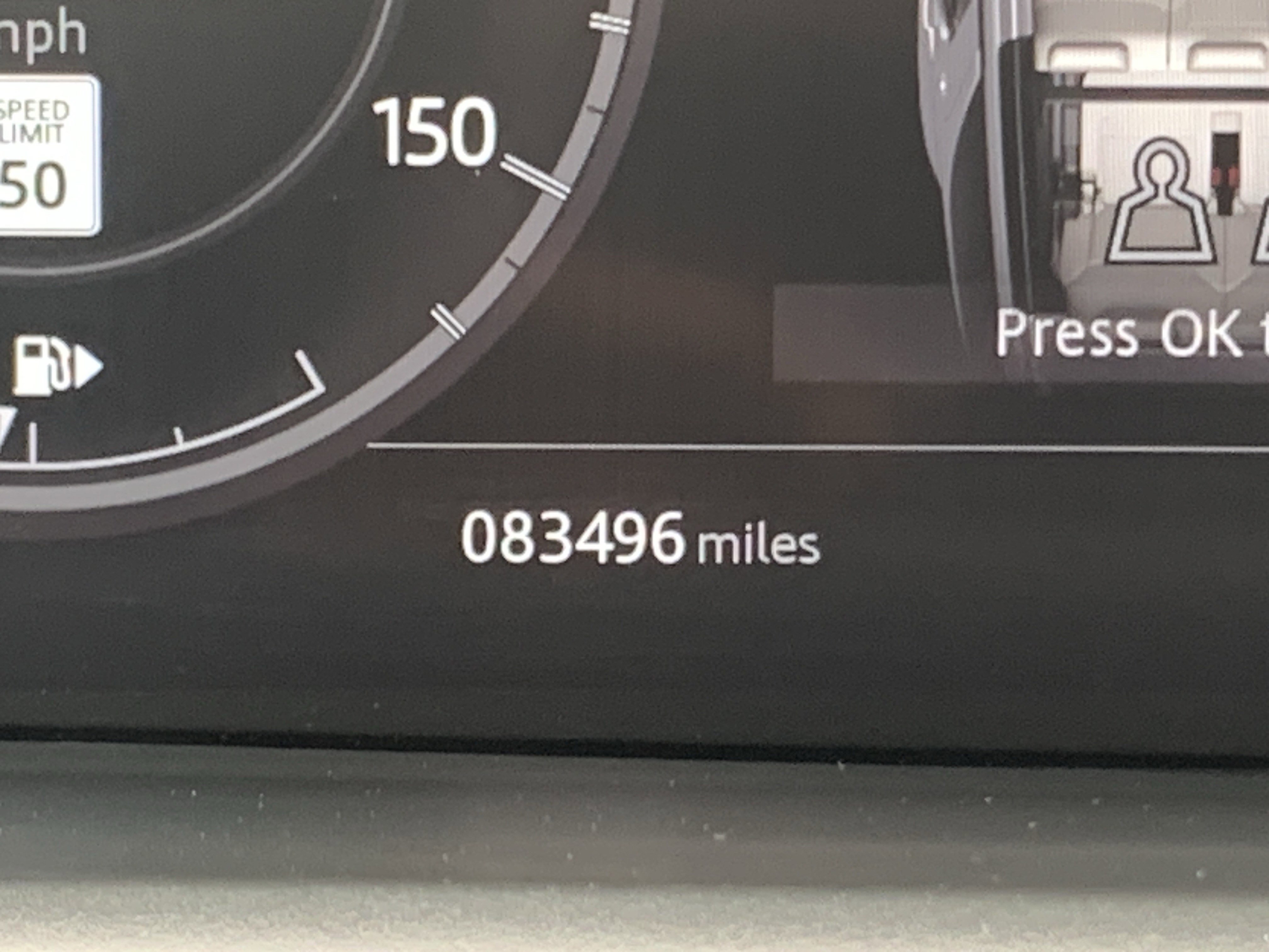 Used 2018 Land Rover Discovery HSE Luxury image 22