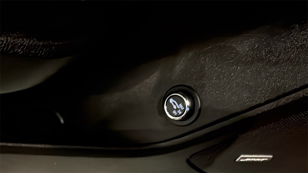 Used 2019 Chevrolet Blazer RS image 25