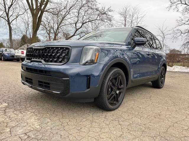 Used 2025 Kia Telluride EX X-Line image 7