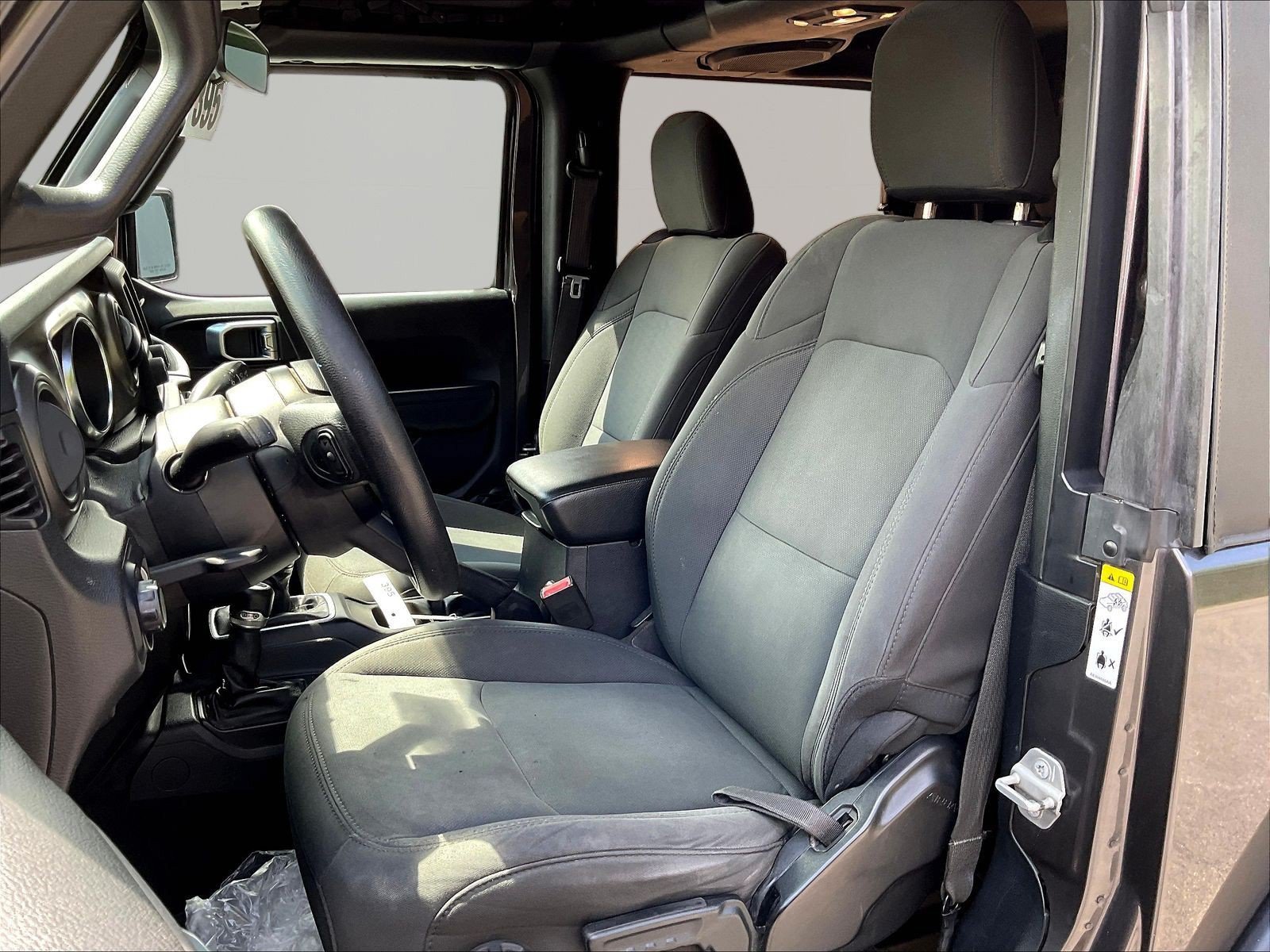 Used 2019 Jeep Wrangler Sport AWD/4WD image 21