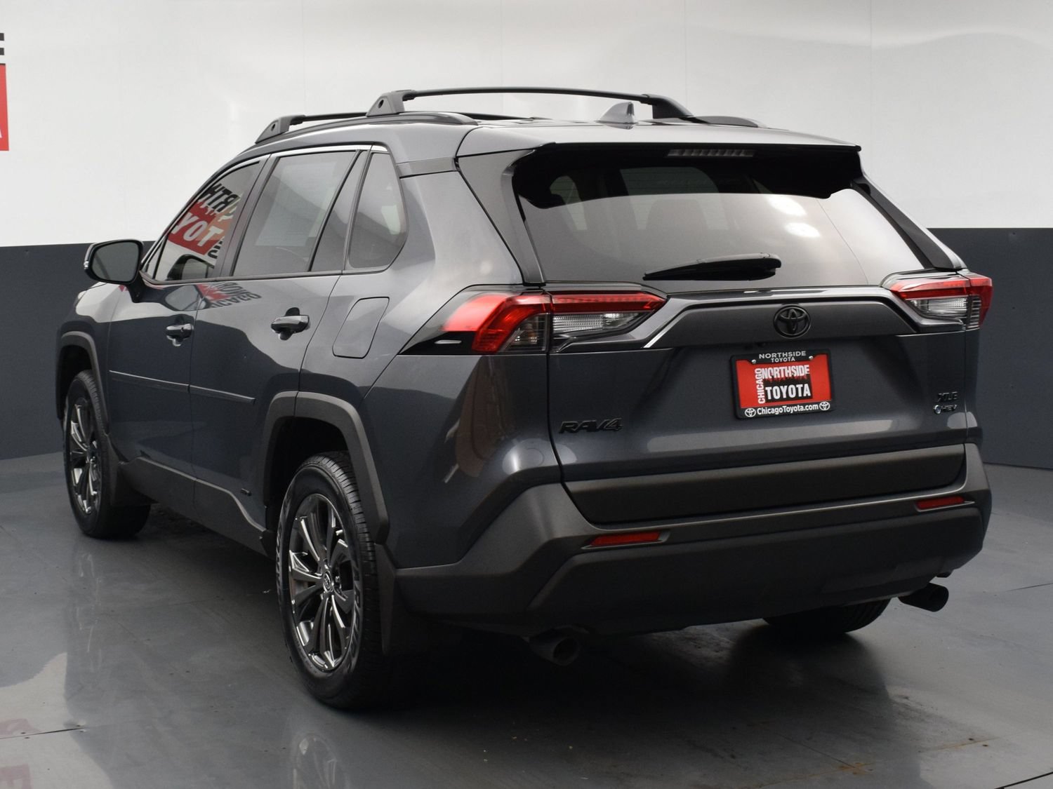 Used 2025 Toyota RAV4 XLE Premium AWD/4WD image 3