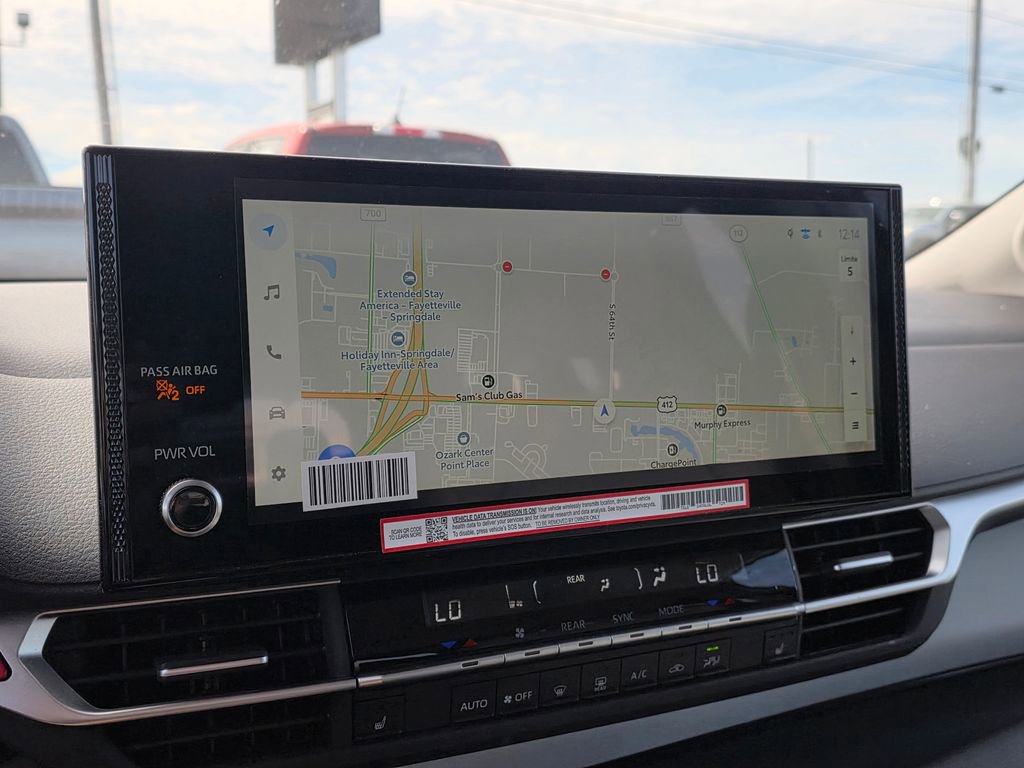 Used 2025 Toyota Sienna XLE w/ XLE Plus Package image 16