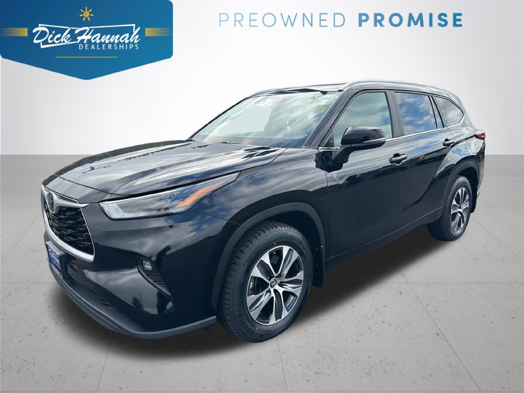 Used 2023 Toyota Highlander XLE