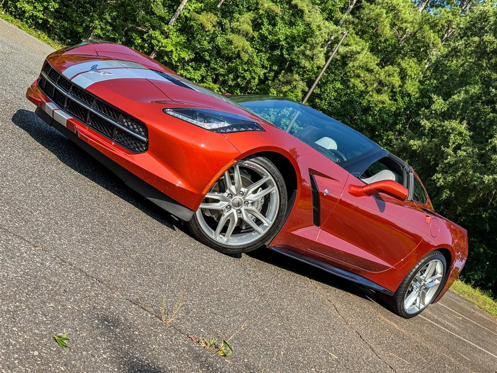 Used 2015 Chevrolet Corvette Stingray Coupe w/ 2LT Preferred Equipment Group RWD image 8