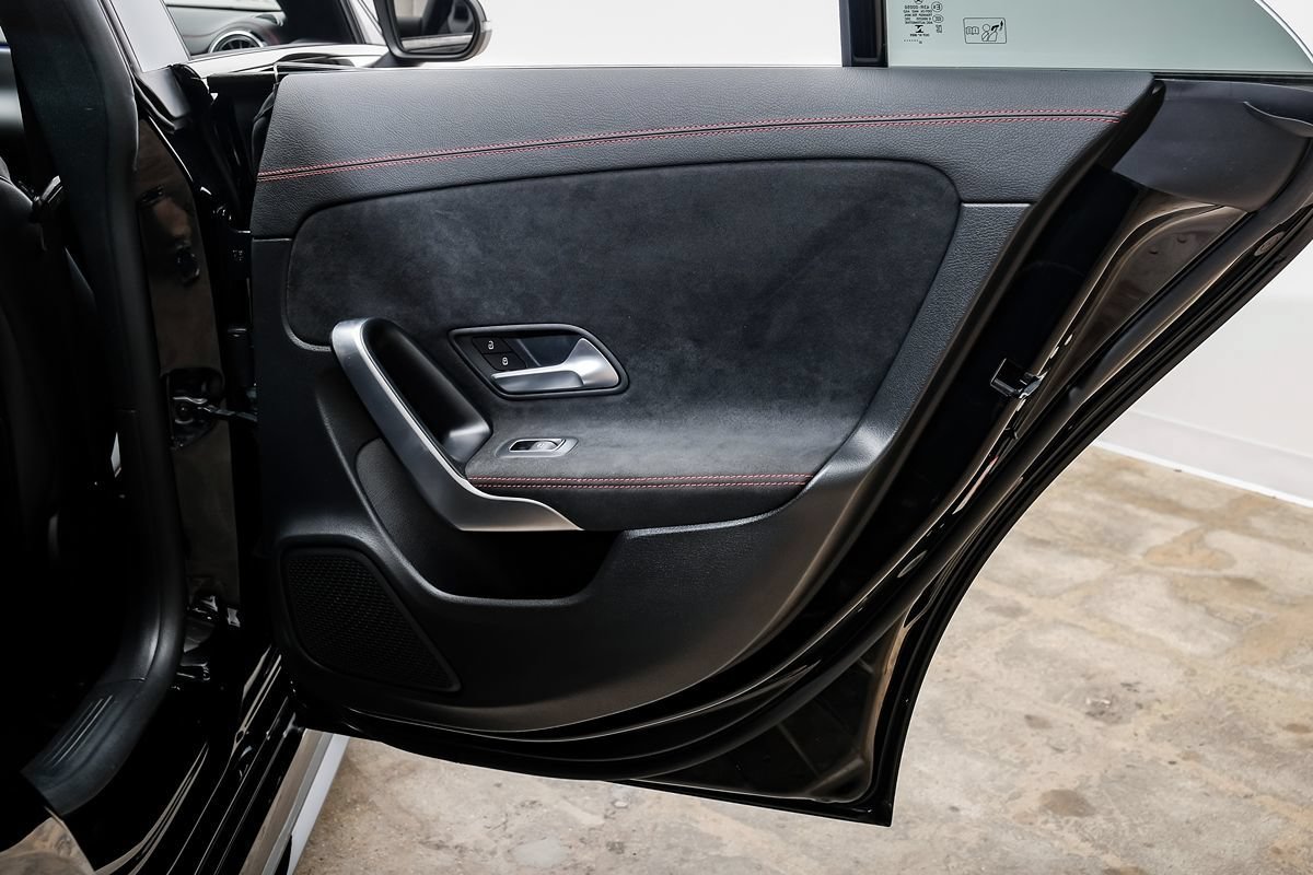Used 2023 Mercedes-Benz CLA 250 image 59