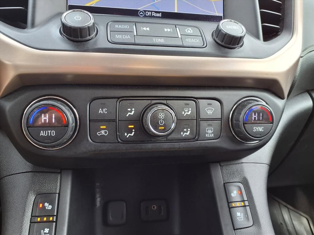 Used 2018 GMC Acadia Denali w/ Technology Package image 10