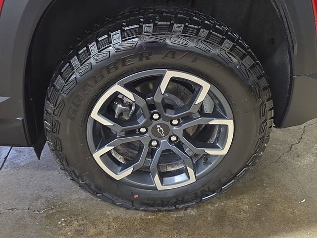 New 2026 Chevrolet Equinox ACTIV w/ Convenience Package III image 35