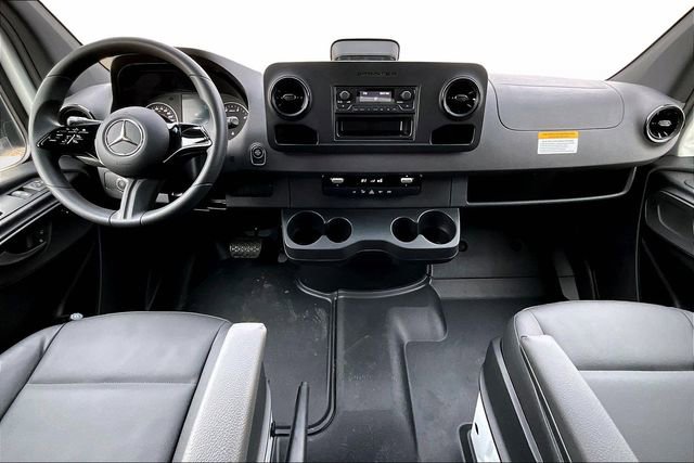 New 2025 Mercedes-Benz Sprinter 2500 image 7