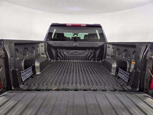 Used 2023 Chevrolet Silverado 1500 LT AWD/4WD image 26