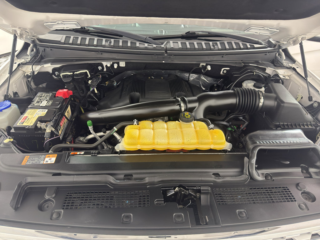 Used 2018 Ford Expedition Platinum AWD/4WD image 11