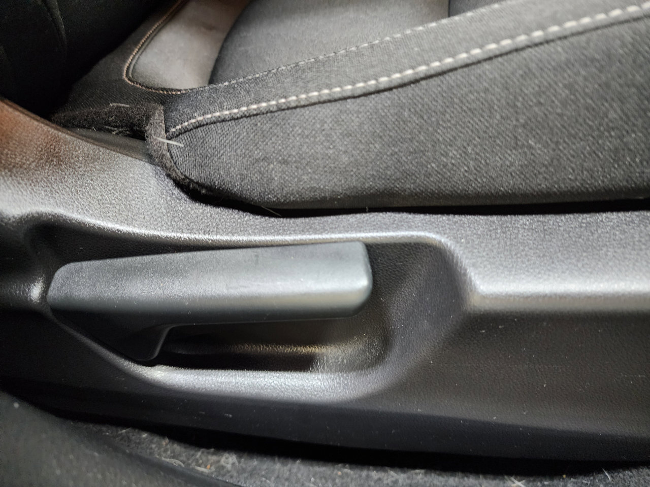 Used 2018 Honda Civic EX image 26