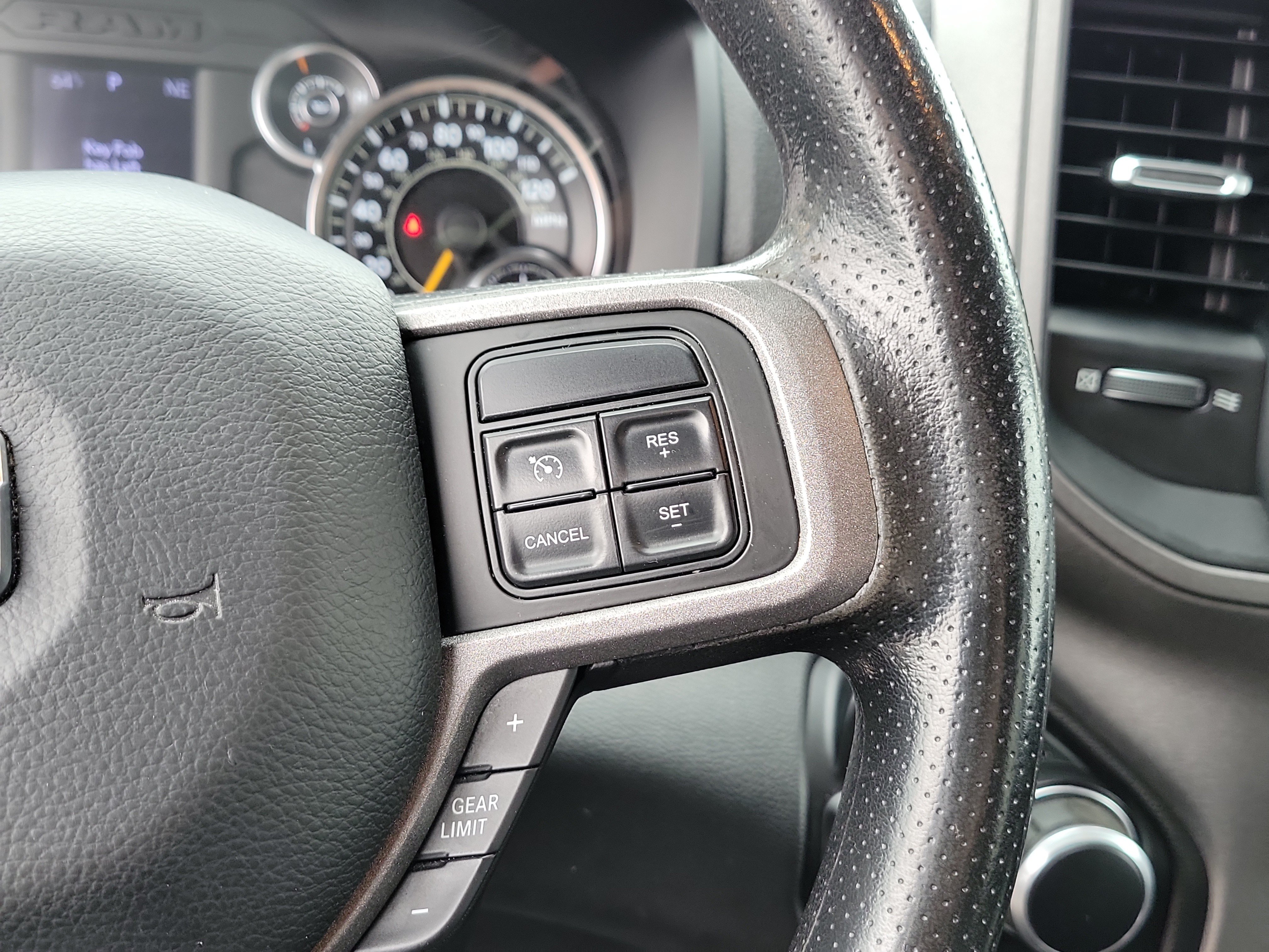 Used 2022 RAM 2500 Tradesman AWD/4WD image 23