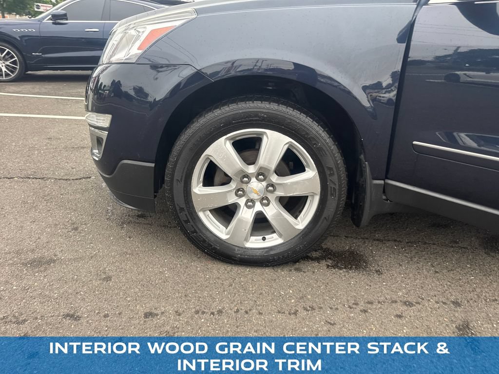 Used 2016 Chevrolet Traverse LTZ AWD/4WD image 27