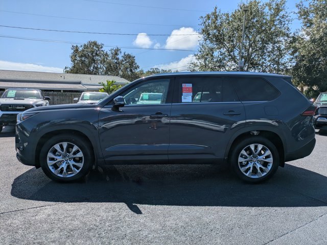 New 2026 Toyota Grand Highlander Limited image 8