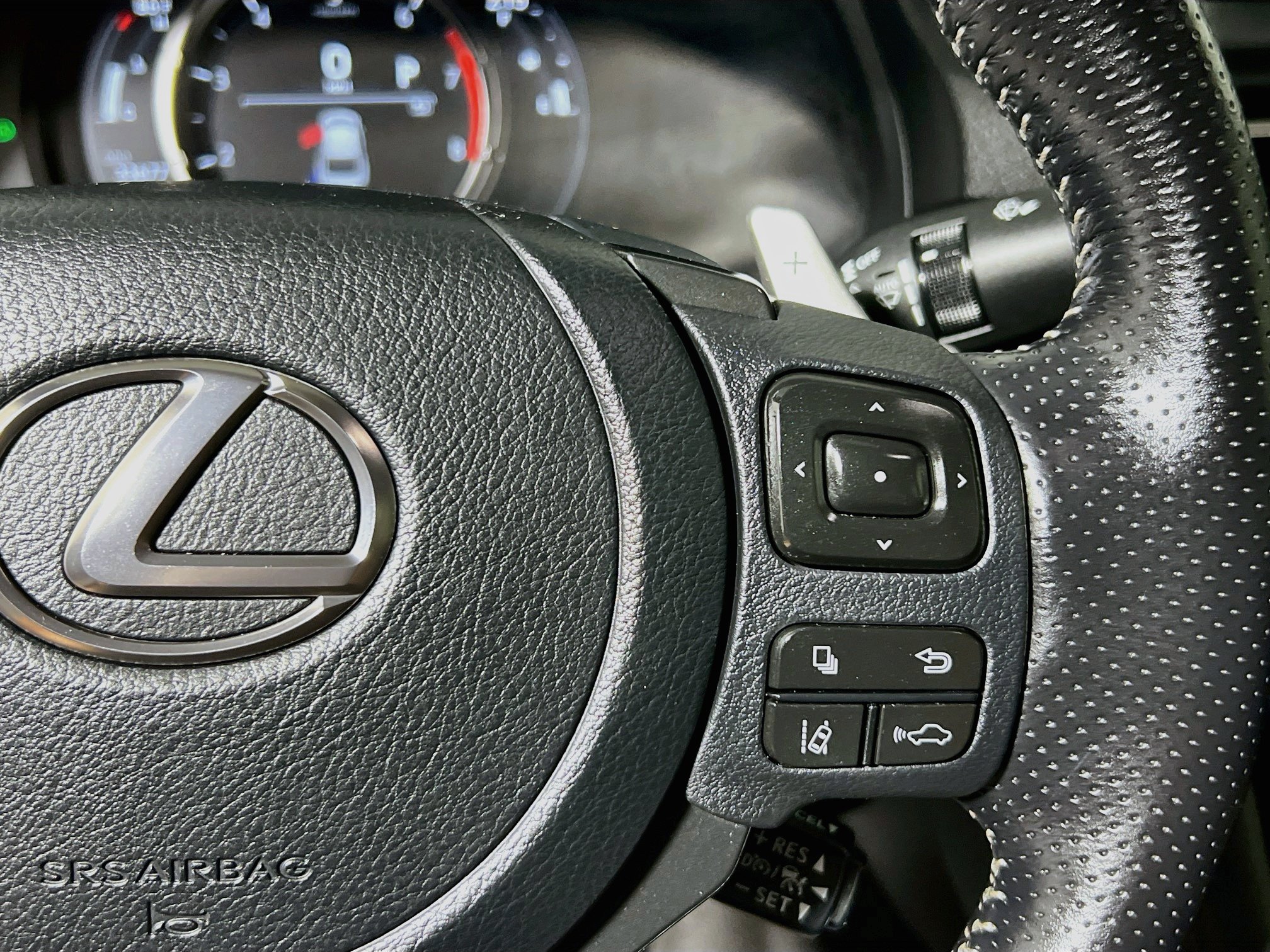 Used 2022 Lexus IS 350 F Sport w/ Accessory Package RWD image 19