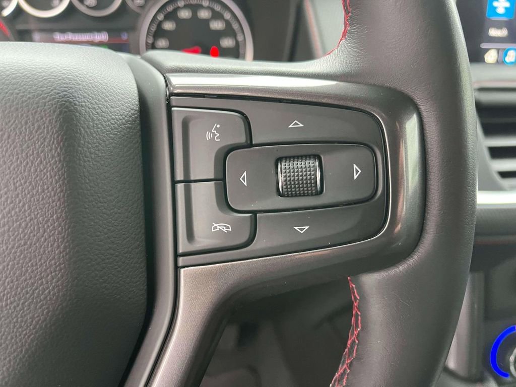 Used 2021 Chevrolet Suburban RST image 33