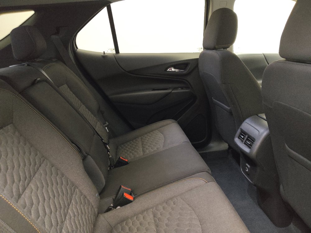 Used 2021 Chevrolet Equinox LT image 19