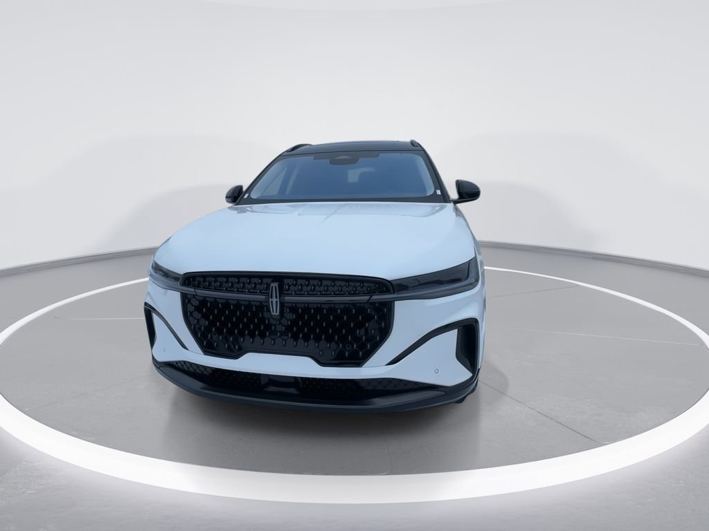 New 2026 Lincoln Nautilus Reserve image 3