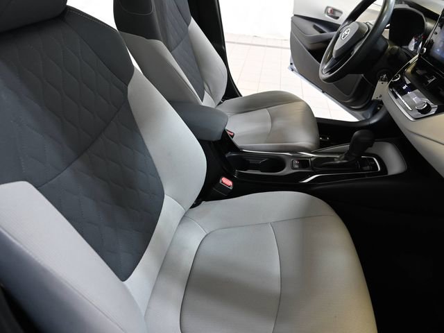 Used 2022 Toyota Corolla LE FWD image 23