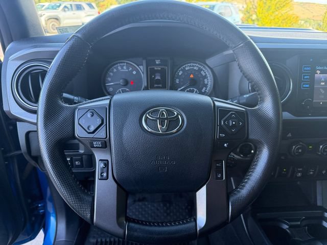 Used 2018 Toyota Tacoma TRD Sport w/ Technology Package AWD/4WD image 14