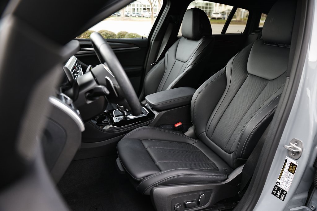 Used 2025 BMW X4 xDrive30i w/ Premium Package image 20