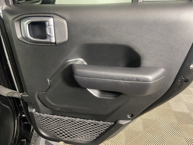 Used 2018 Jeep Wrangler Unlimited Sport S image 13